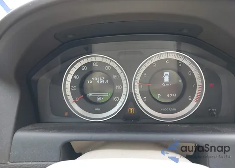 2011 Volvo Xc60 3.2 z USA, uszkodzony, nr VIN YV4952DL9B2208956